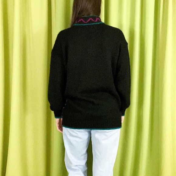 90s Vintage Black Purple and Teal Abstract Print Knit Turtleneck Sweater - Picture 4 of 5